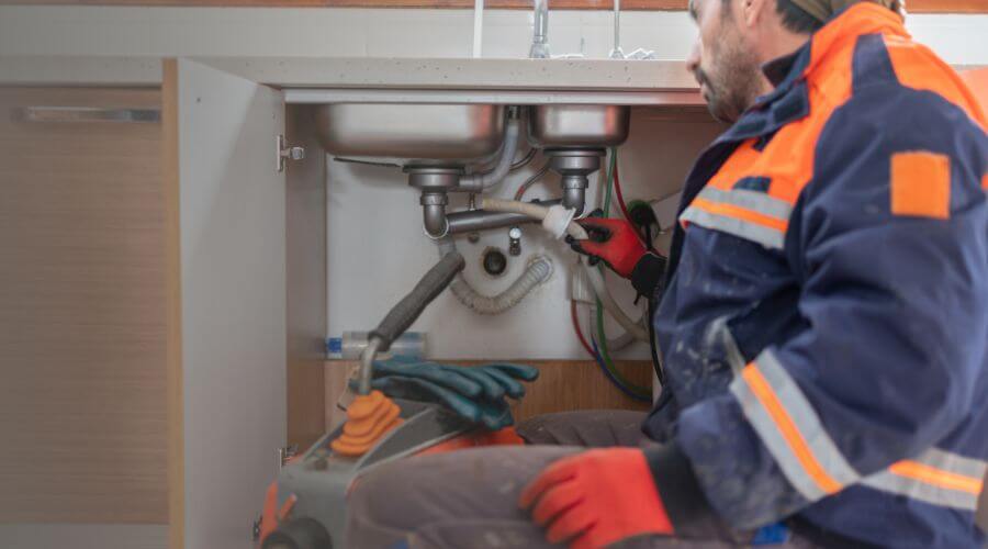 Local annual plumbing maintenance in Cambridge, KS